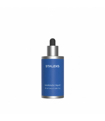 Soluție Keratolitică pentru Pedichiură cu Uree, Bromelaină și Papaină Staleks Pro 50 ml